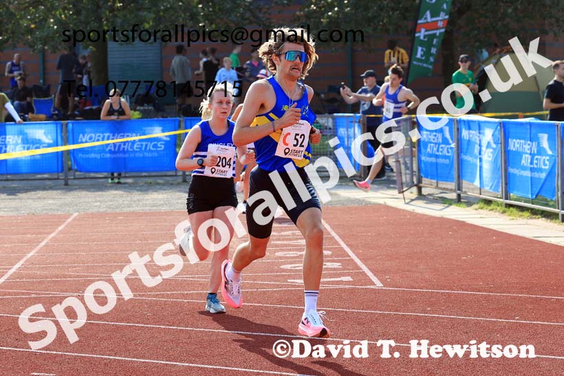 Mens 6 Stage Relay, 2024 Northern Mens 6 and Womens 4 and Youngsters Relays, Stanley Park, Blackpool.  Photo: David T. Hewitson/Sports for All Pics